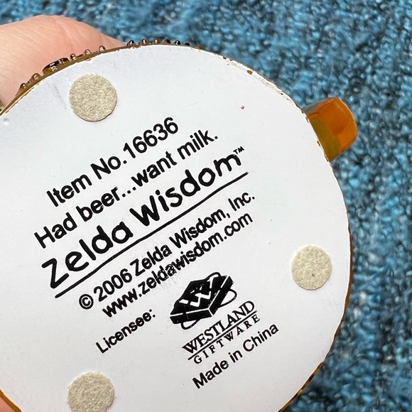 Zelda Wisdom 2006 Had Beer Want Milk Mini Clock Bulldog Figurine - Picture 8 of 10